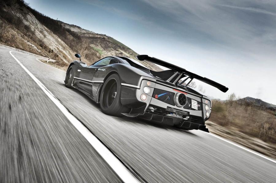  Pagani Zonda 760 RS 2012 года  (фото 4 из 7)